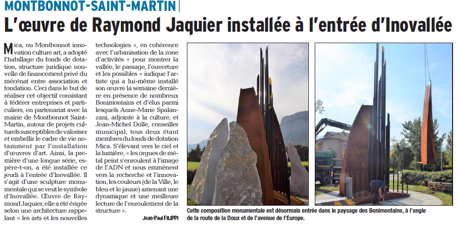 La sculpture monumentale de Raymond Jaquier installée à l'entrée d'inovallée